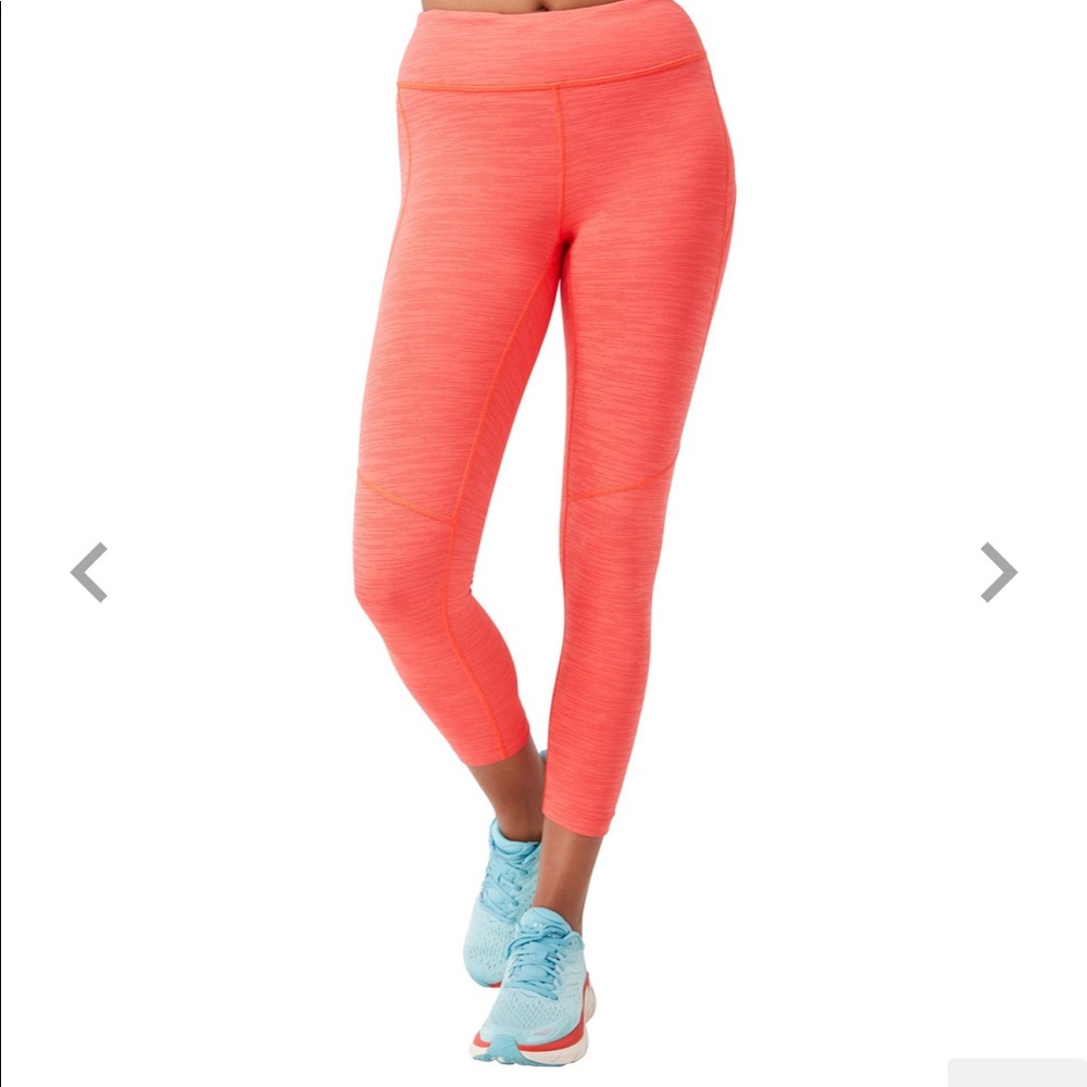 NEW Outdoor Voices Women's Move Free ¾ Leggings - Poppy 3/4